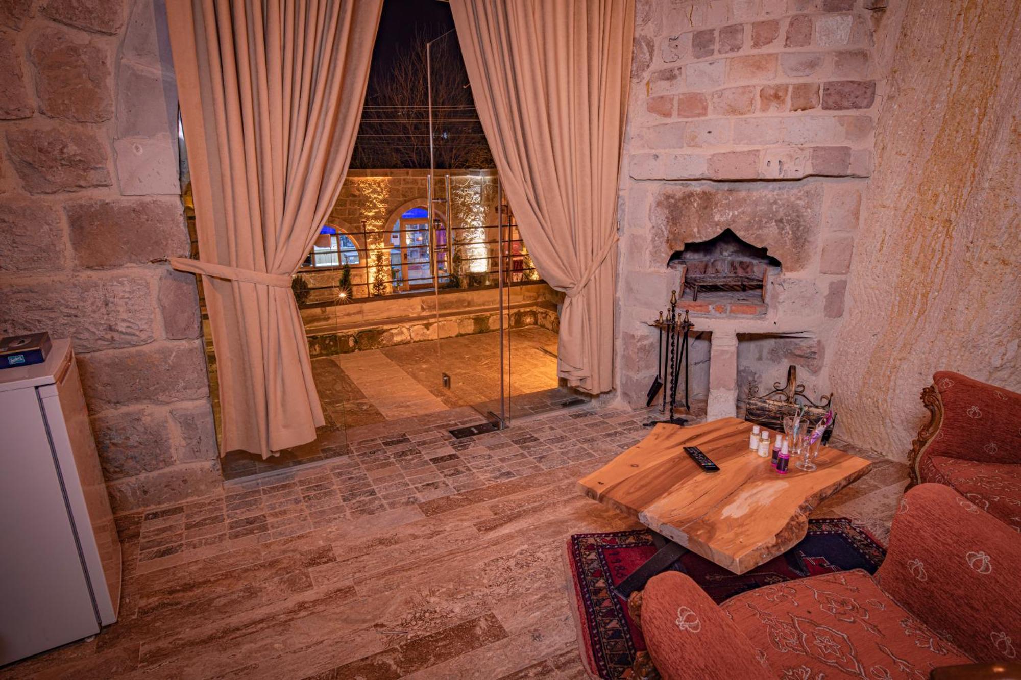 Sur Cave Hotel Ürgüp Ngoại thất bức ảnh
